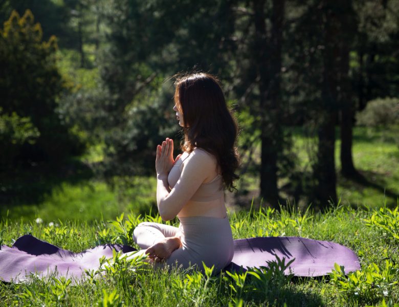 Allontanarsi dalla frenesia: esplorando i ritiri spirituali nella foresta di Ancona