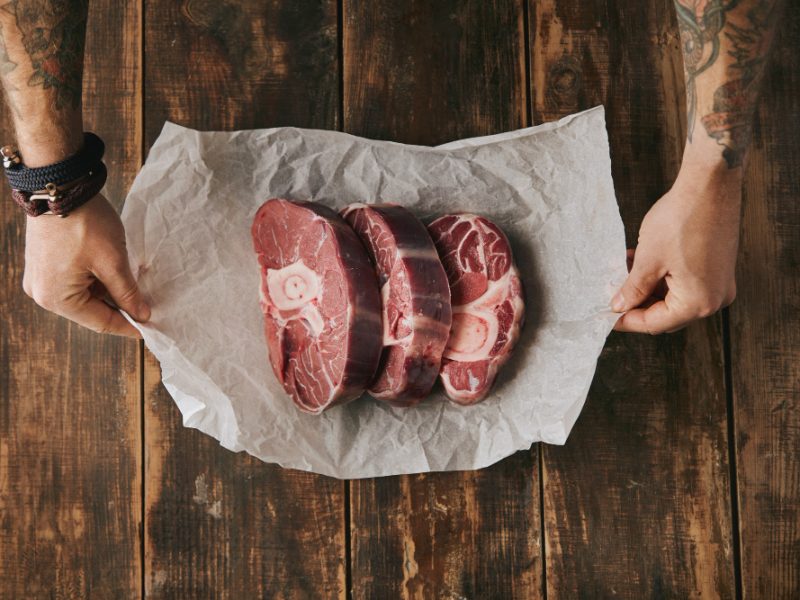 “Sapore e comodità: Carne fresca a domicilio con Mondo Freschezza Treviglio”