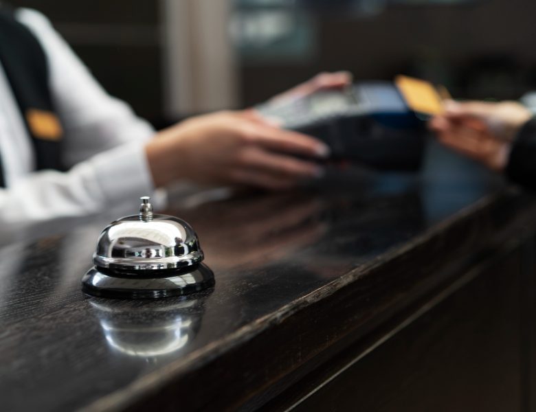 Scoprire Trapani: un tour attraverso i migliori hotel della città.