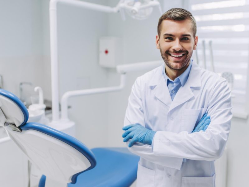 La comunicazione efficace: la chiave del successo del miglior dentista in Sassari