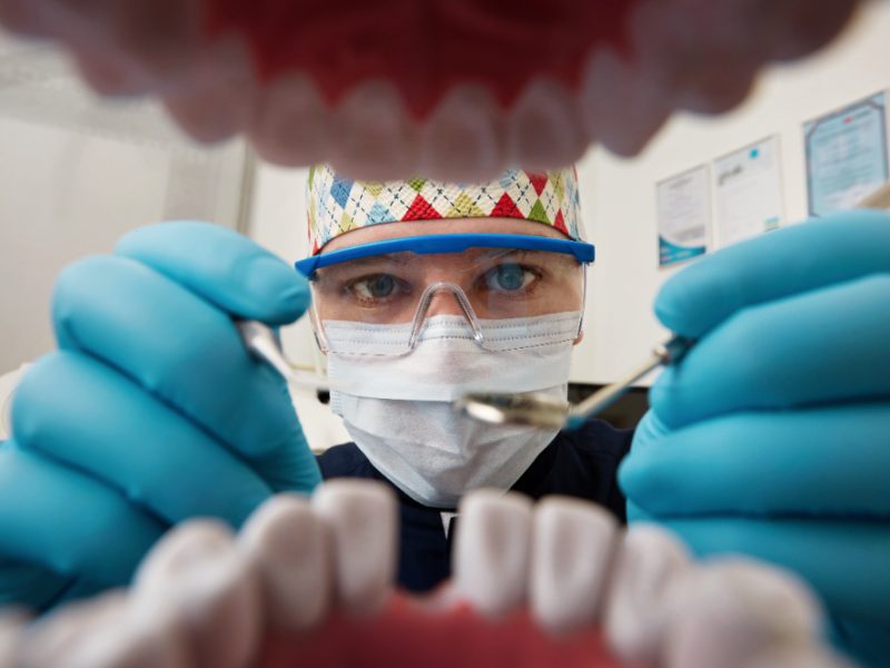 Sorridere a Roma: Scopri un dentista nella Città Eterna