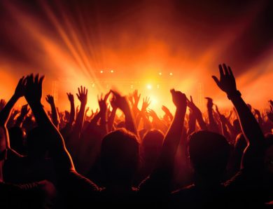 Coma Cose: Tour 2025 e Partecipazione a Sanremo