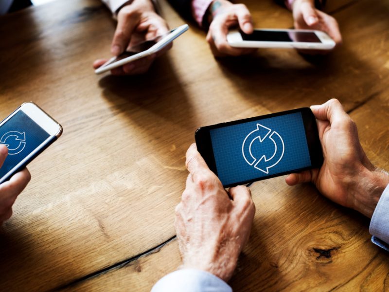 Recupero Dati Cellulari: Perché Scegliere Professionisti