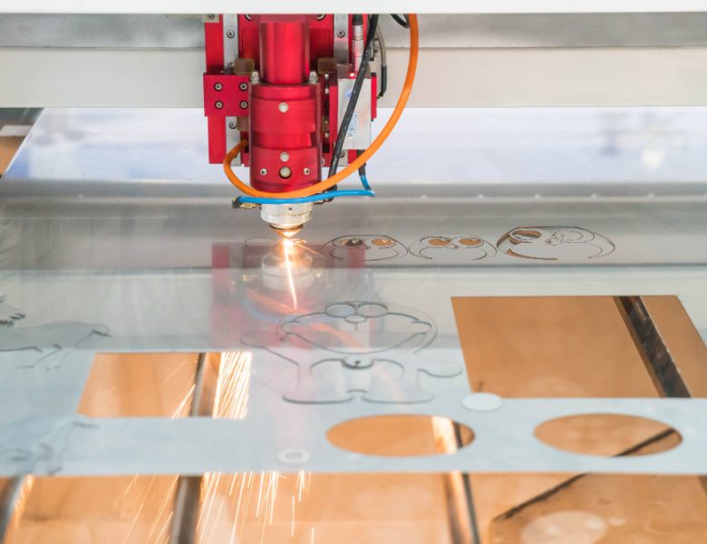 Taglio Laser: Perché Affidarsi a Professionisti